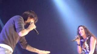 Malú - El apagon (con melendi) concierto Palacio de los deportes de Madrid