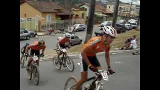 preview picture of video 'Sprint Final - Corrida MTB Adventure São Gonçalo do Pará 19/09/2010'
