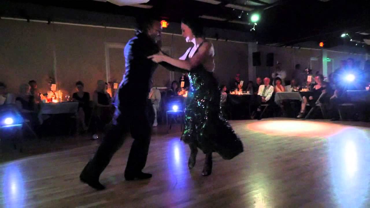 Tango Show at El Rulo Milonga 3/5 - Fernanda Ghi & Guillermo Merlo - La Cachila