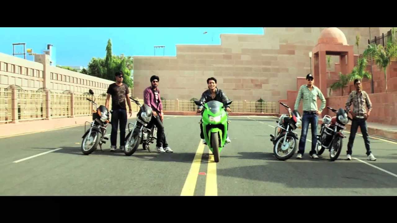 Main Sikander Lyrics | Dekha Jo Pehli Baar | Arun Daga | Praveen Manoj