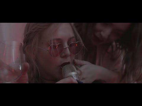 Lyza Jane - No Mornings (Official Music Video)