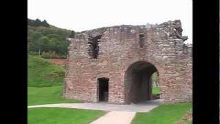 preview picture of video 'Urquhart Castle Scotland'