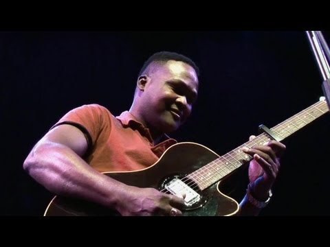 Amor de nino - Joan Soriano - En vivo - Chicago Bachata