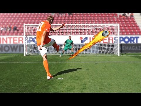 Penalty Challenge vs Dirk Nowitzki & Pro Bundesliga Keeper