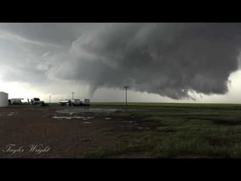May 24, 2016 Dodge City, KS Tornado Timelapse