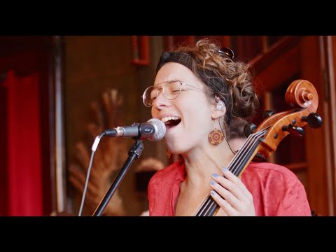 Legiana Collective - Het Viel een Hemels Dauwe