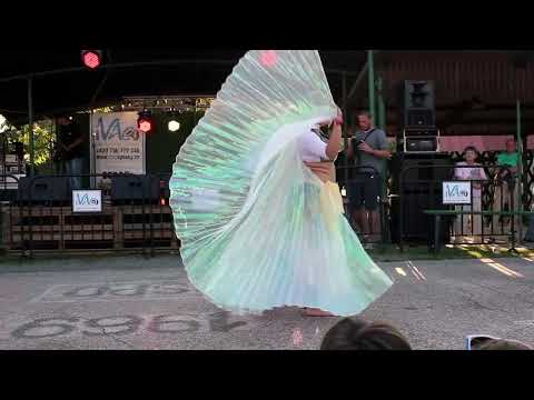 Orientální tanec Eva Kolářová obec Kozlovice www.BeskydskaTelevize.cz