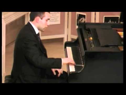 Giuseppe Ganzerli plays Liszt