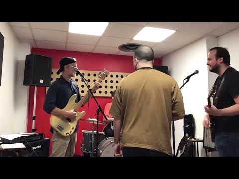 «Bonesmen» Lorraine Bleu, 25 06 09, Studio Bleu, Paris 20e