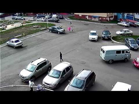 AHD видеокамера HiQ 1 mpx, серия Simple, День