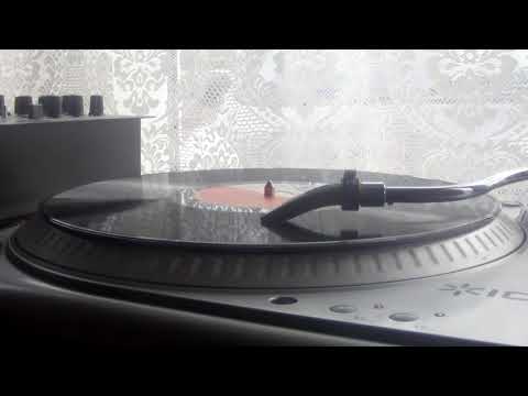 Derrick Harriott and the Crystalites - Doctor Who (Part 1) (Trojan 1970).