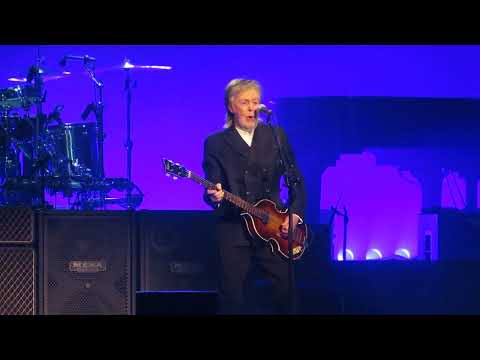 Help - Paul McCartney (Montreal 2025 1st night)