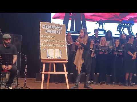 Çanakkale’de Sanat Şöleni: Yücel Arzen ile “Kim Var?” Ayakta Alkışlandı