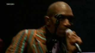 JAZZ sous les Pommiers : Quincy BROWN dance to music