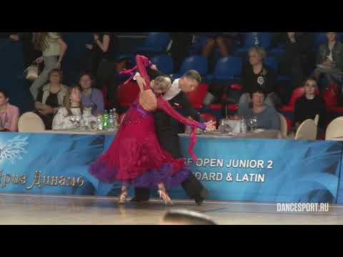 Oleksandr Mazur - Marina Demina, UKR, 1/4 Quickstep