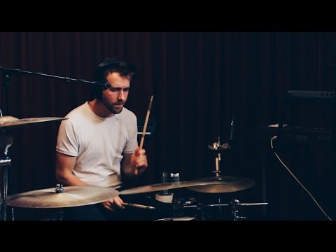 Studio Brussel: BRNS - Void (live)