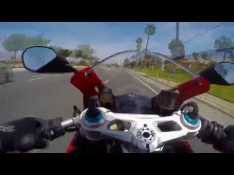 quick Ducati 1199 panigale S ride and wheelie 4k