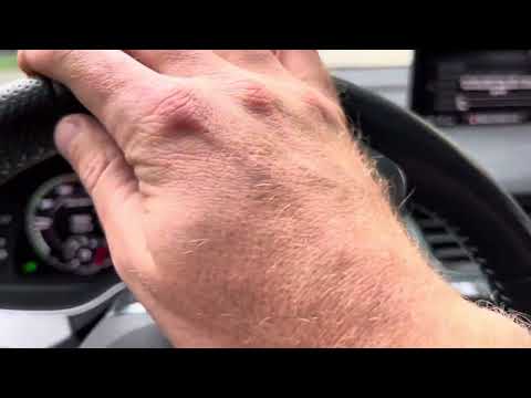 Audi Q7 etron strange sound