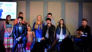 Dan + Shay sing &#39;Show You Off&#39;