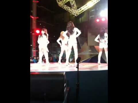 [FANCAM] 101231 KARA performing 'Jumping' at MBC Gayo Daejun