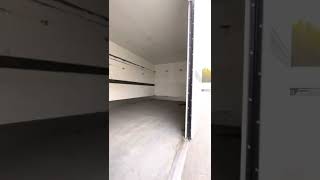 RENAULT D7,5 4X2 EURO 6 + ZEPRO LIFT + 106 000 KM box truck for sale image 4 RENAULT D7,5 4X2 EURO 6 + ZEPRO LIFT + 106 000 KM box truck image 4