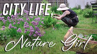 The Downsides of Gardening In The City | +PO Box Trip! | Garden Vlog