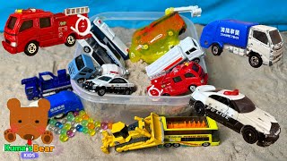 Box Full of Diecast Cars! Cars are Trapped in Slime, Balloon, Sand, Ice!【Kuma's Bear Kids】
