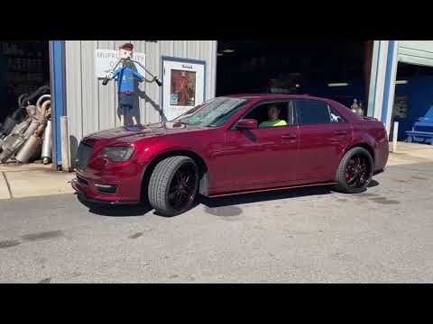 2020 Chrysler 300S: Magnaflow Magnapack mufflers