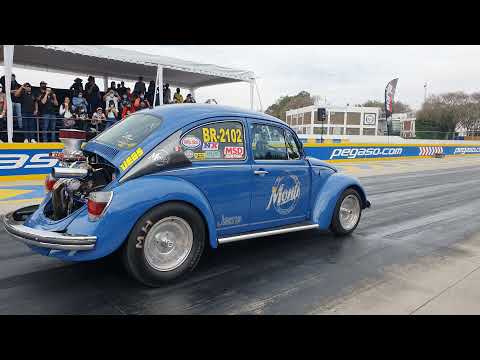 Gasolina Vs Electrico | VW Sedan Vocho Monti Racing Vs Tesla  Arrancones Pegaso Mexico.