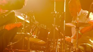 Bluebottle Kiss / "Six Wheels" live in Sydney 22.10.22