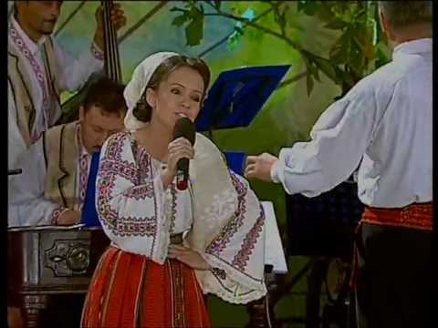 Albesteanu 2009 - Loredana Streche - Carul cu flori