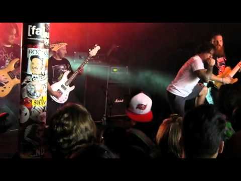 Through the eyes of the dead "Pull the trigger" live @ Texas Independence Fest 2016