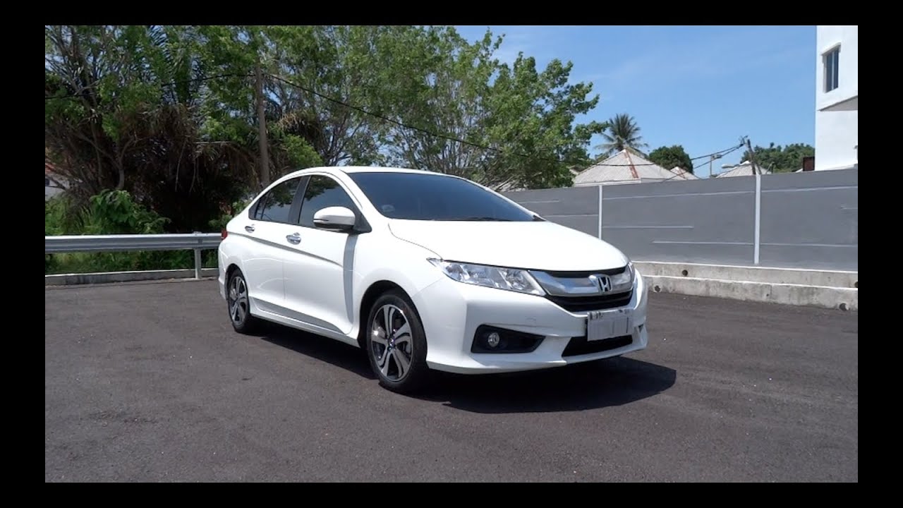 2014 Honda City 1.5V Start-Up and Full Vehicle Tour