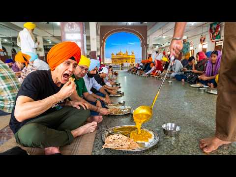 Inside the World’s Largest Kitchen in India (100,000 People Per Day!!)