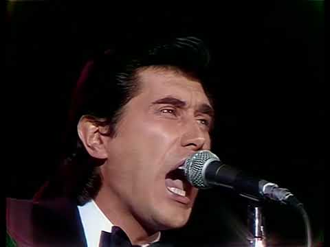 Roxy Music - Out Of The Blue Midnight Special 1975