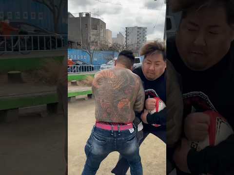 Semi-Gray Leader vs. Nokkon Terada #shorts #BreakingDown #AsakuraMiku #Rugby