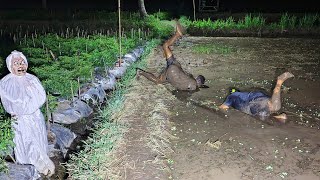 Download lagu Pocong Laknat !!! Pejalan Kaki Kecebur Lumpur Yang Bau Dan Mejijik kan || Prank Pocong Ter Lucu mp3 Download lagu Pocong Laknat !!! Pejalan Kaki Kecebur Lumpur Yang Bau Dan Mejijik kan || Prank Pocong Ter Lucu mp3