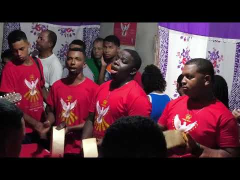 Bendito da folia dos gerais do Divino Espírito Santo de Natividade em Santa Rosa em Andrelina.