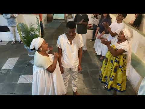 Chegada de Boiadeiro e Baiano Na Gira