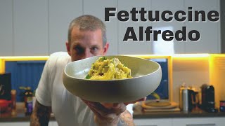 Fettuccine Alfredo | classic comfort food | perfect midweek quick meal