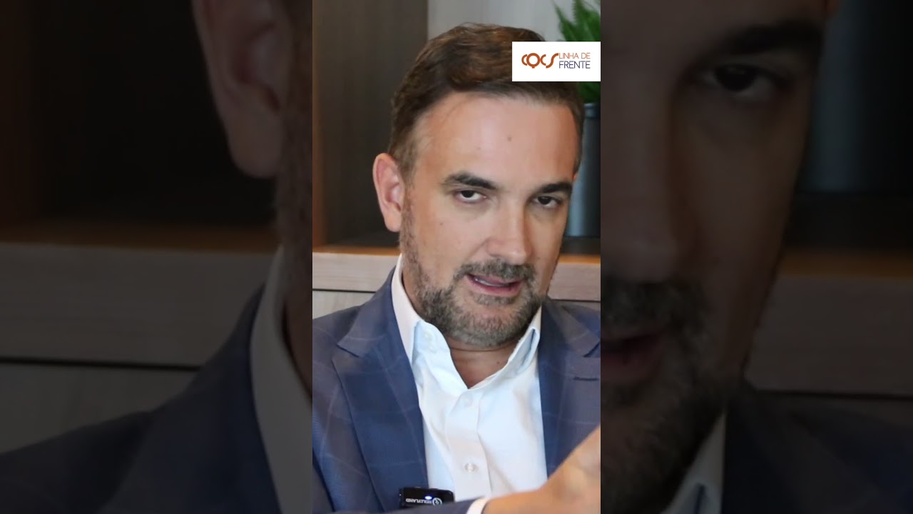 O PAPEL CRUCIAL DOS CORRETORES NO AVANÇO DAS TECNOLOGIAS NO SETOR DE SEGUROS