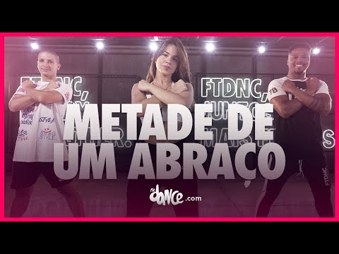 Metade de um Abraço - Zé Vaqueiro | FitDance (Coreografia) | Dance Video