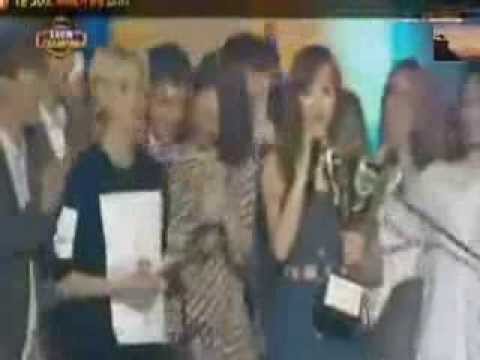 Today Winner is f(x) @ Music Show Champion 130807