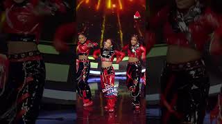 Download lagu ලංකාවේ ලස්සනම K-pop Dance එක 🥰❤️💃 #shorts mp3