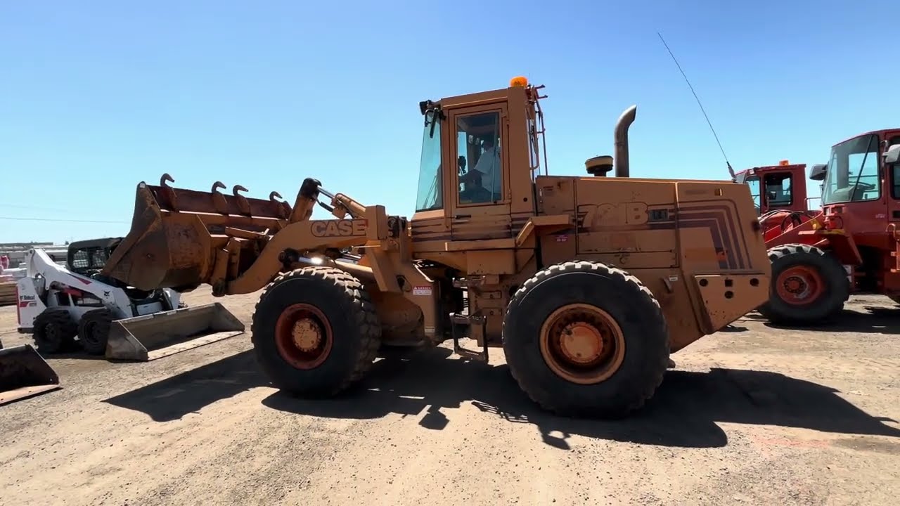 Case 721B Wheel Loader