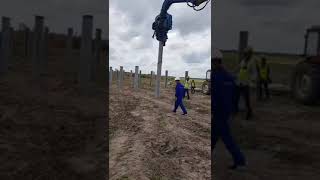 BÚA RUNG CỪ 330 ĐÓNG TRỤ BÊ TÔNG TRÒN