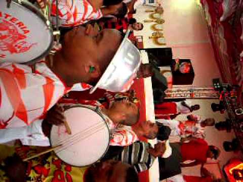 bateria da porto da pedra final do samba 2011