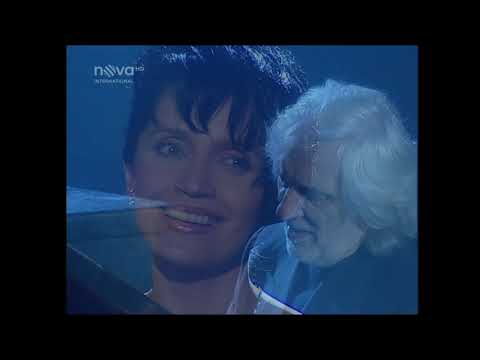 Lucie Bílá & Petr Hapka - Dívam se, dívam