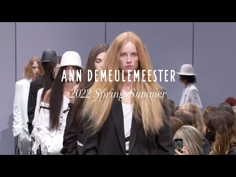 ANN DEMEULEMEESTER SPRING-SUMMER 2022 COLLECTION
