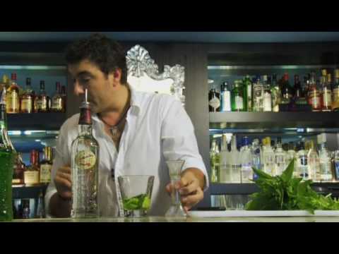 How to make a Rum based cocktail with MIDORI liqueur. "MIDORI Melon Mojito "